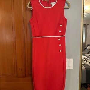 Elegant Red Sleeveless Dress
